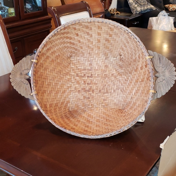 Vintage splint wood large basket